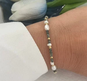 bracelet en pierre verte et blanche vendu par nallia bijoux aimargues