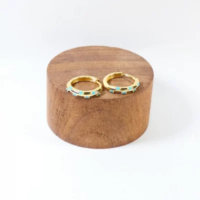 boucles d'oreilles créoles en acier inoxydable et zircon bleu bijoux fantaisie a aimargues